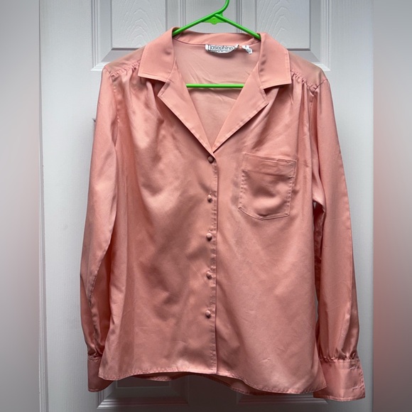 Josephine Tops - Josephine Peach Coral Button Front Blouse | Satin Feel | Size 14